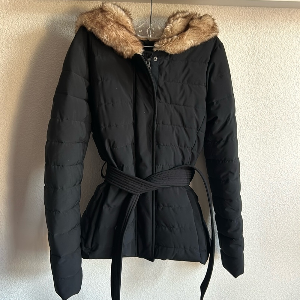 New Abercrombie and Fitch women puffer jackets hooded fur size Small